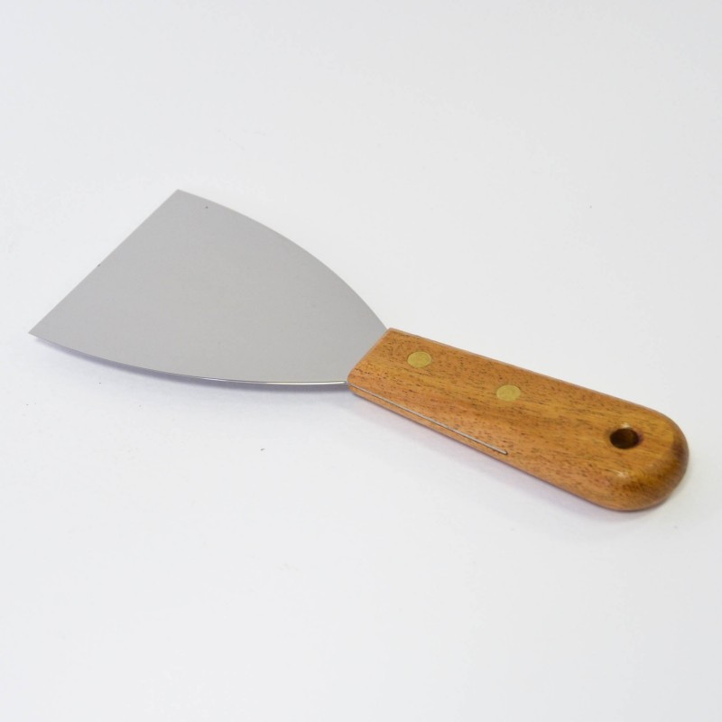 Stainless steel ink knife with 8cm blade.